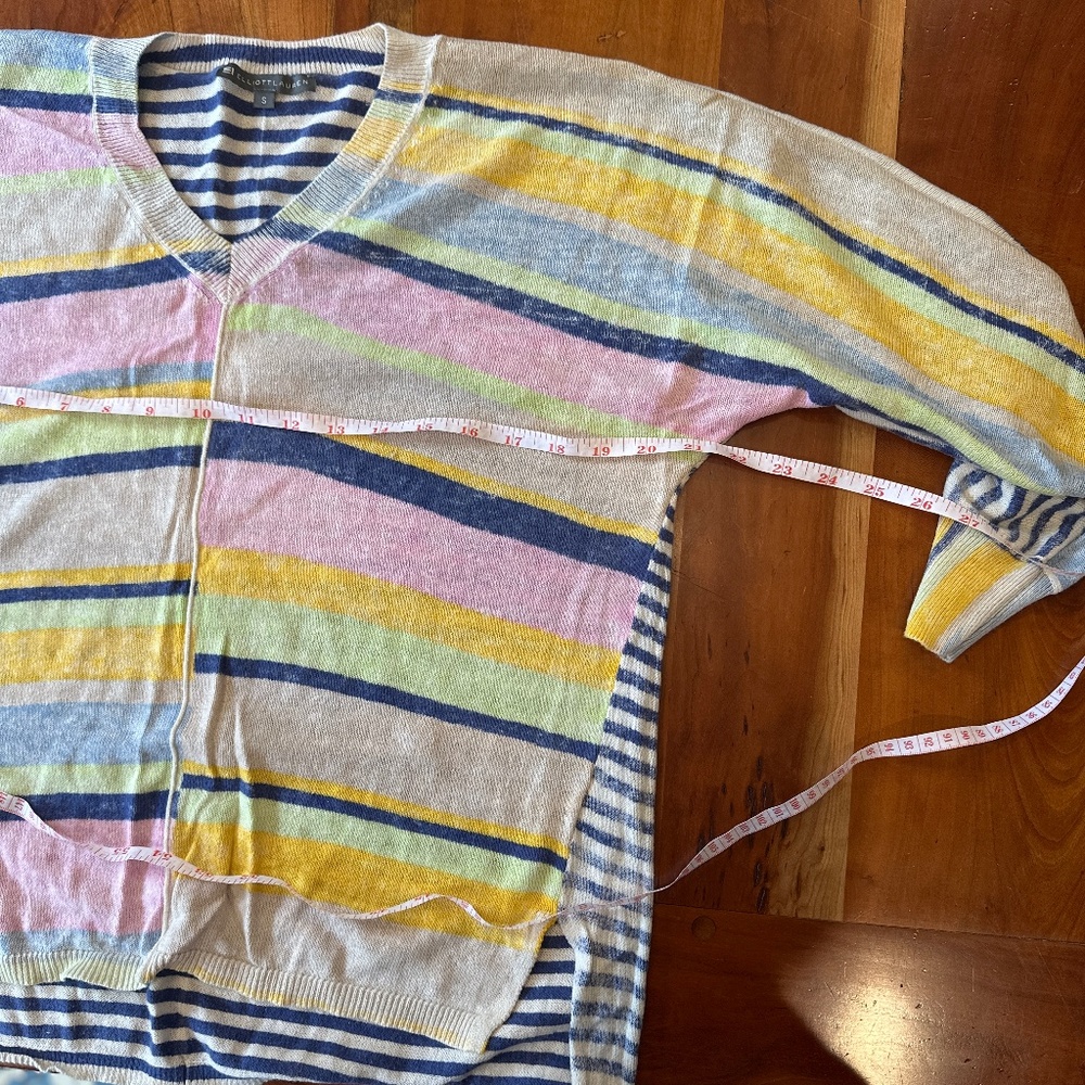 Size S, Thin, Cotton, Pastel, Lightweight, V-Neck, Knit Sweater